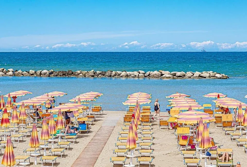 Hotel Anversa Rimini - Adults Only 16 Plus 3*,  Italien